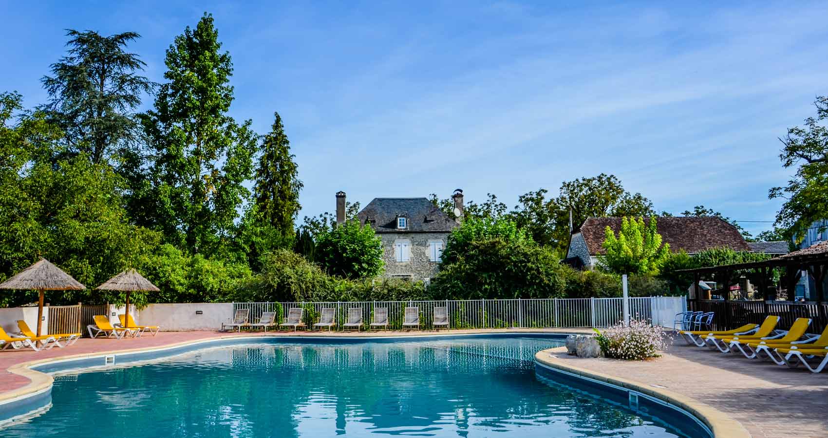 location camping dordogne avec piscine