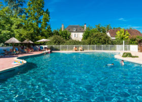 Camping Lot avec parc aquatique