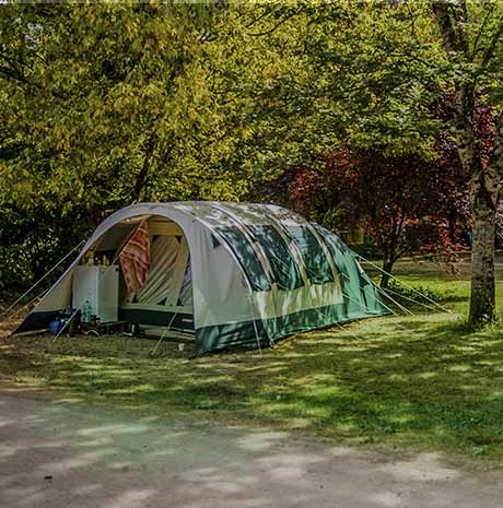 emplacement camping-caravaning Lot