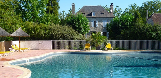 camping avec piscine en dordogne